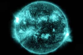 2024/05/sun_solar-flare_x8pt7_region-3664_13-angstroms_051424_NASA_1m.jpg