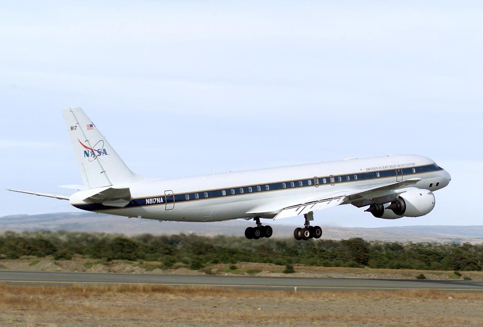 NASA'S DC-8 Takes Off From Chile