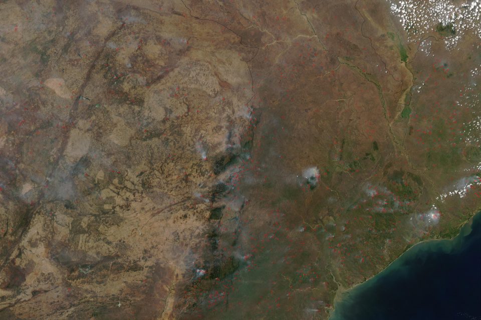 Fires in Mozambique and Zimbabwe