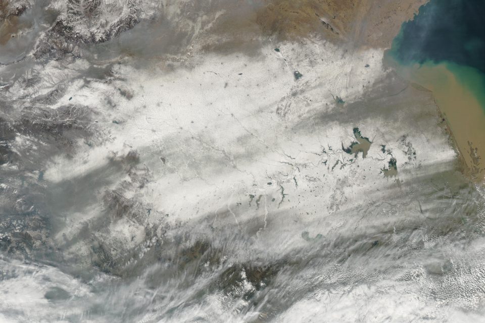 Snow Trails Across Eastern China