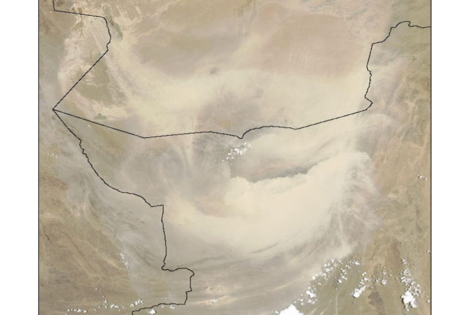 Massive Dust Storm in Pakistan