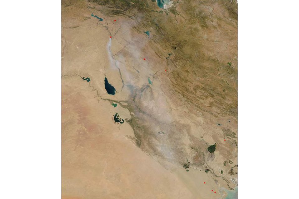 Oil and Sulfur Smoke in Iraq