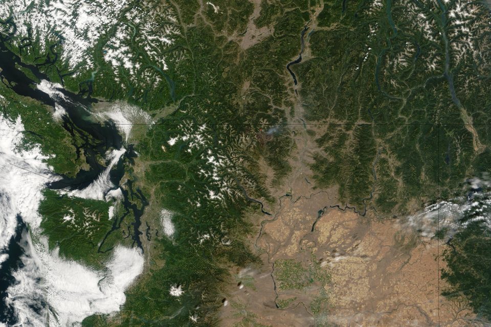 Fawn Peak Complex Fire, Washington