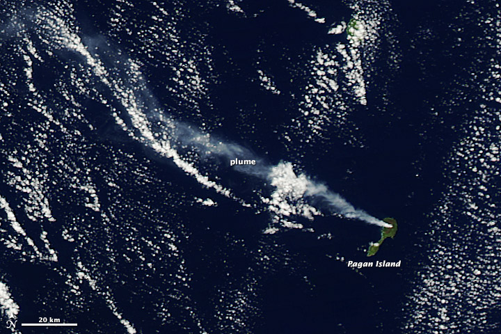 Plume from Mount Pagan