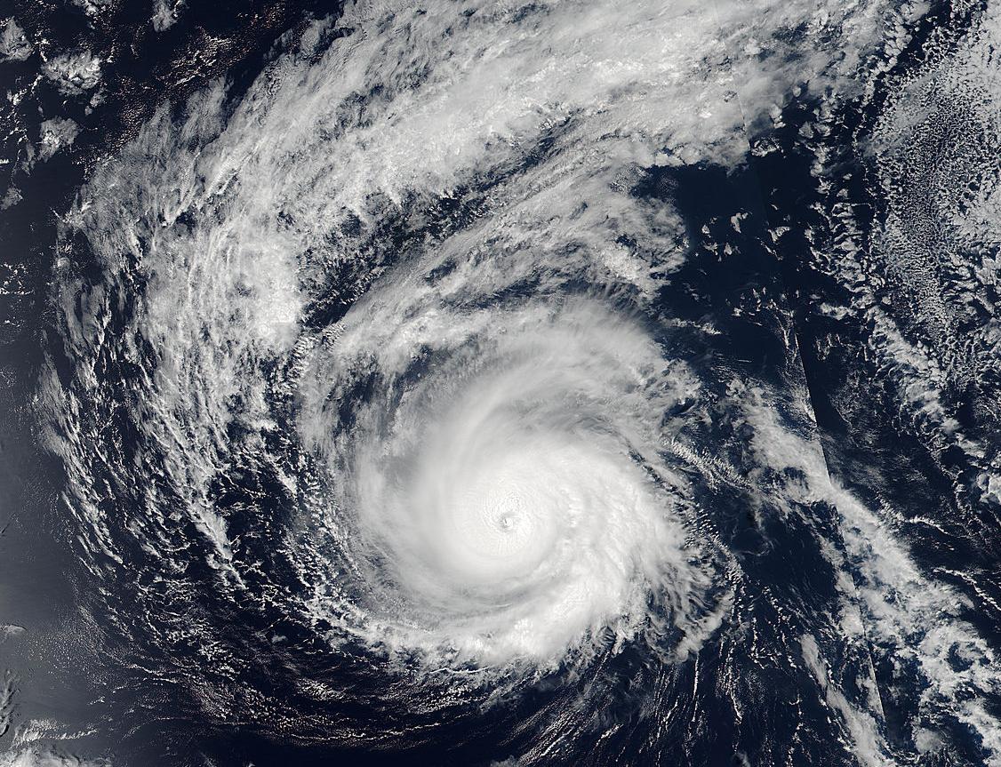 Hurricane Madeline nearing the Hawaiian Islands