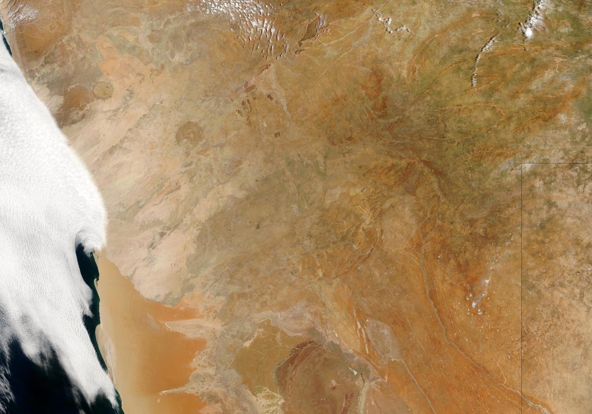 ORACLES mission is studying the impact that smoke has on clouds