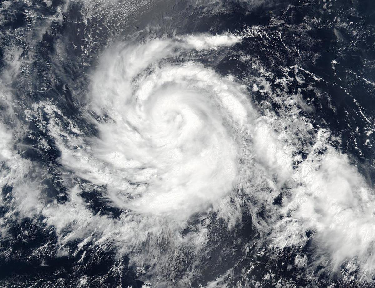 NASA gets a good look at Hurricane Blas