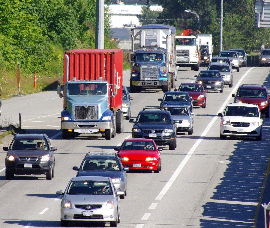 EPA Proposes Tougher Emissions Rules for Trucks