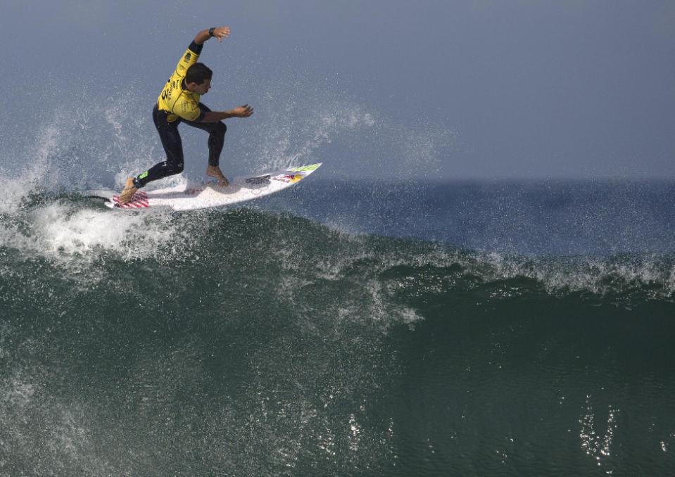 Surfing Event Opens In Rio Despite Severe Water Pollution