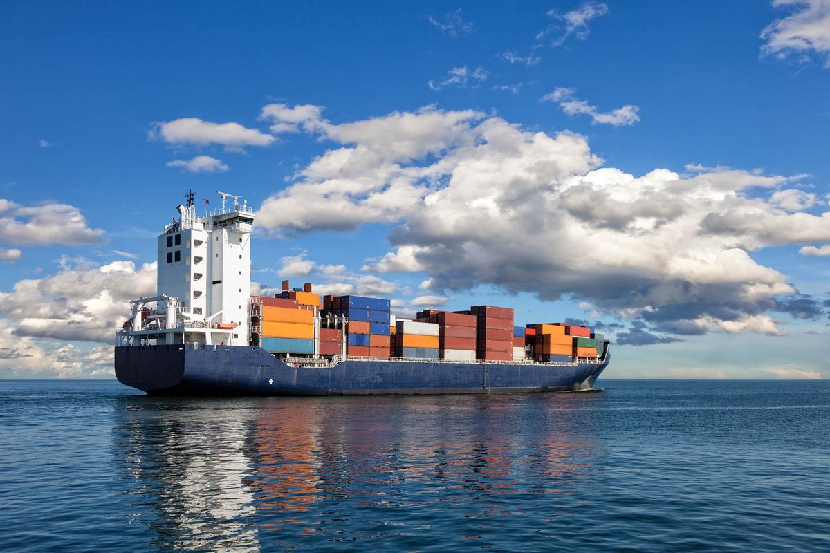 Leaded fuel emissions in the ocean are declining