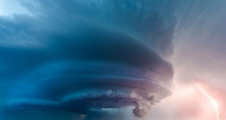 A supercell thunderstorm near Vega, Texas in 2012