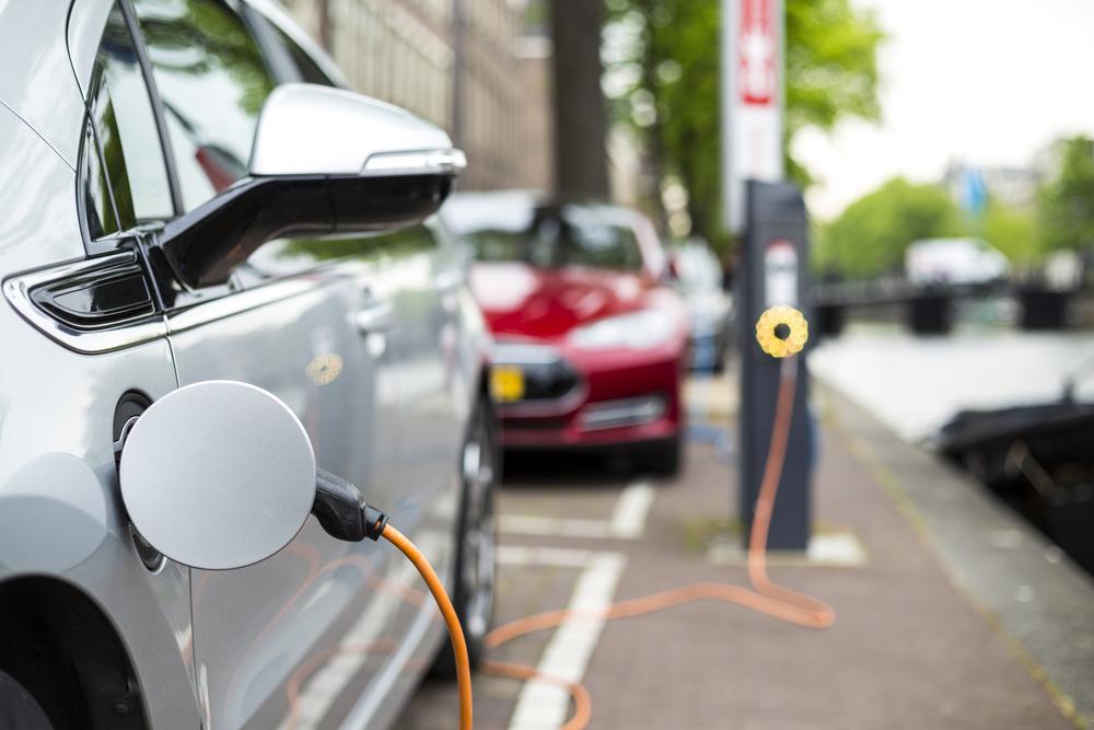 Tesla setting up manufacturing base in the UK for cheaper shipping