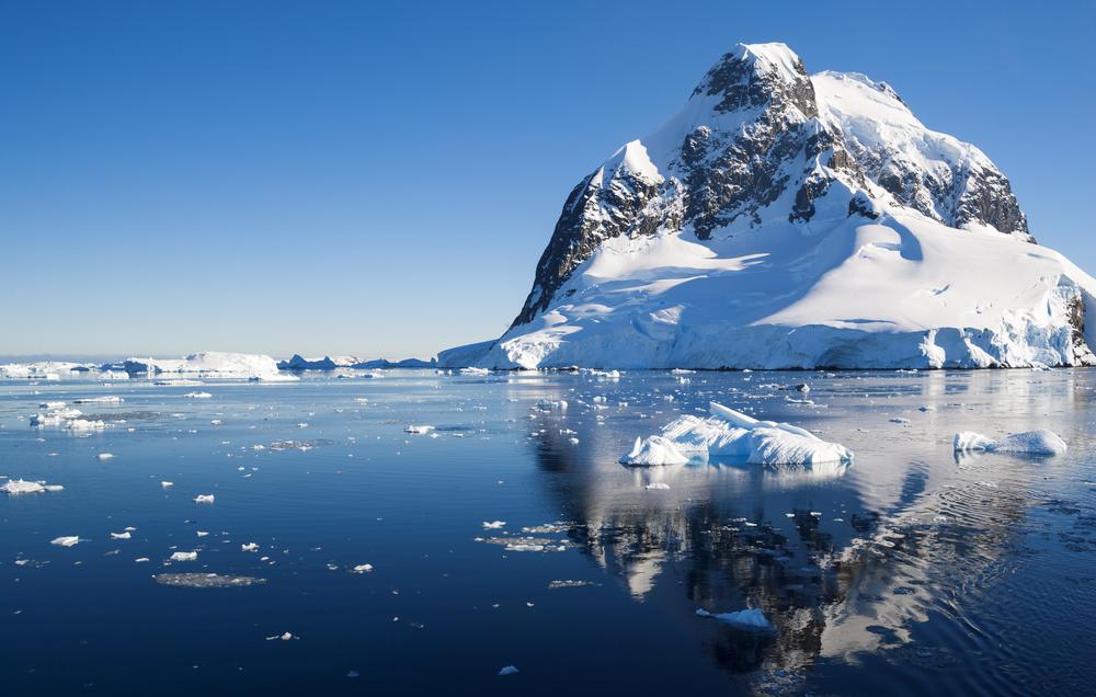 John Kerry lands in Antarctica, highest US official yet to visit