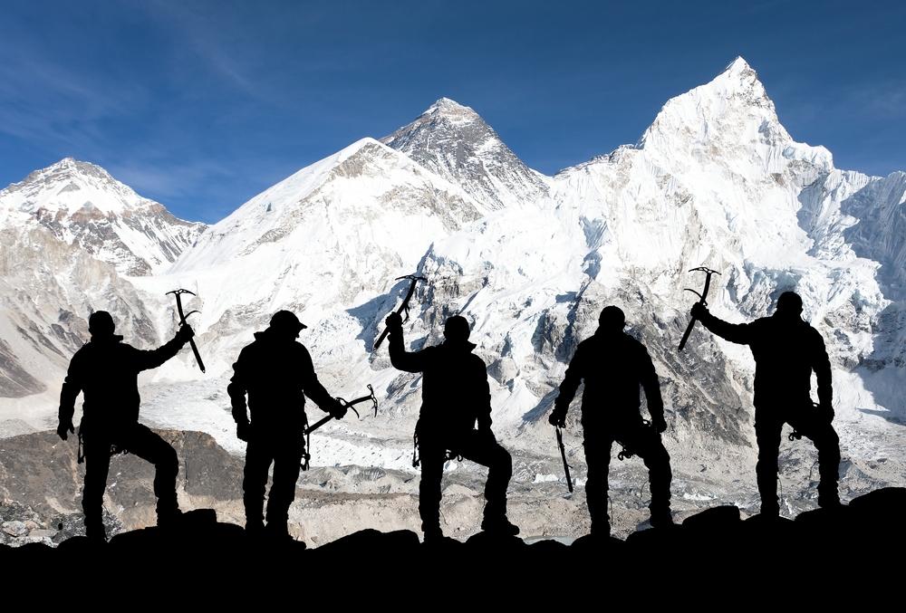 Did a 2015 quake make Mount Everest shorter?
