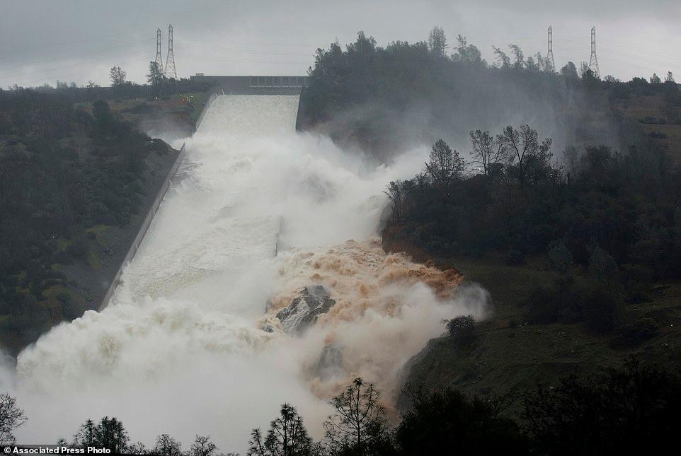 Oroville Dam about to cause Californian catastrophe