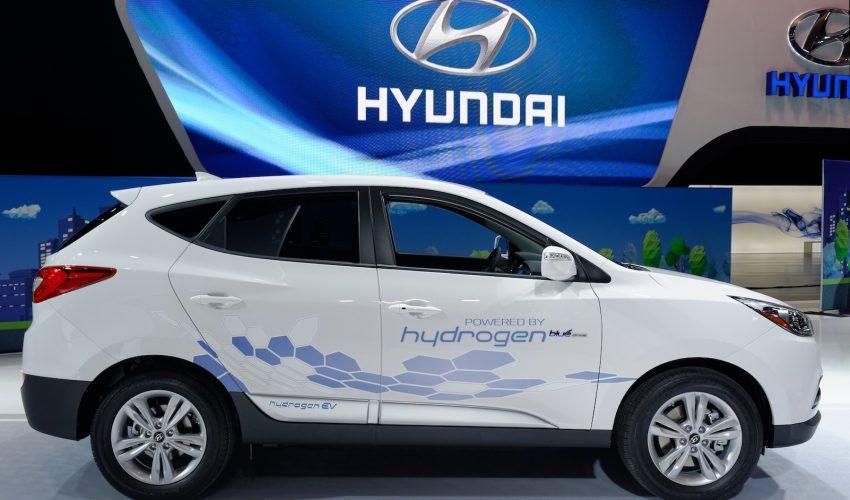 The one big problem with hydrogen fuel cell cars...