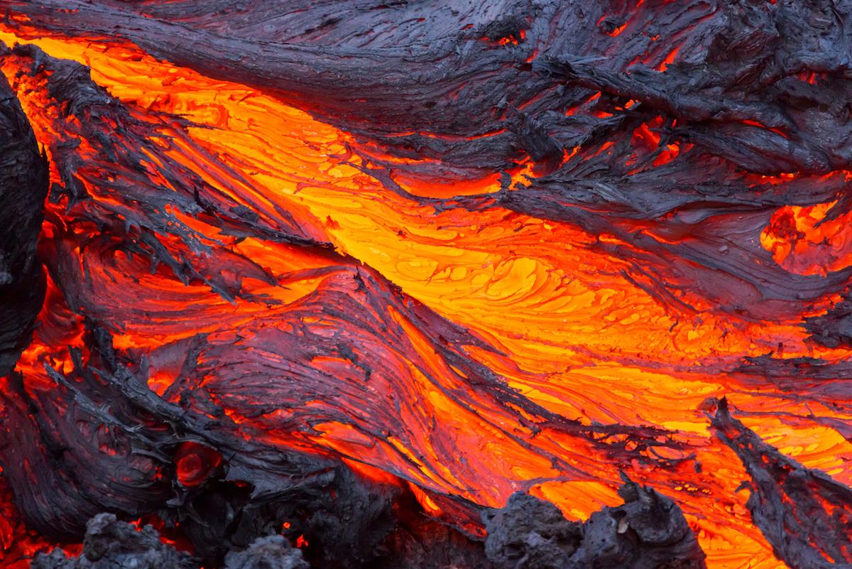 Crystals in magma may help scientists forecast volcanic eruptions