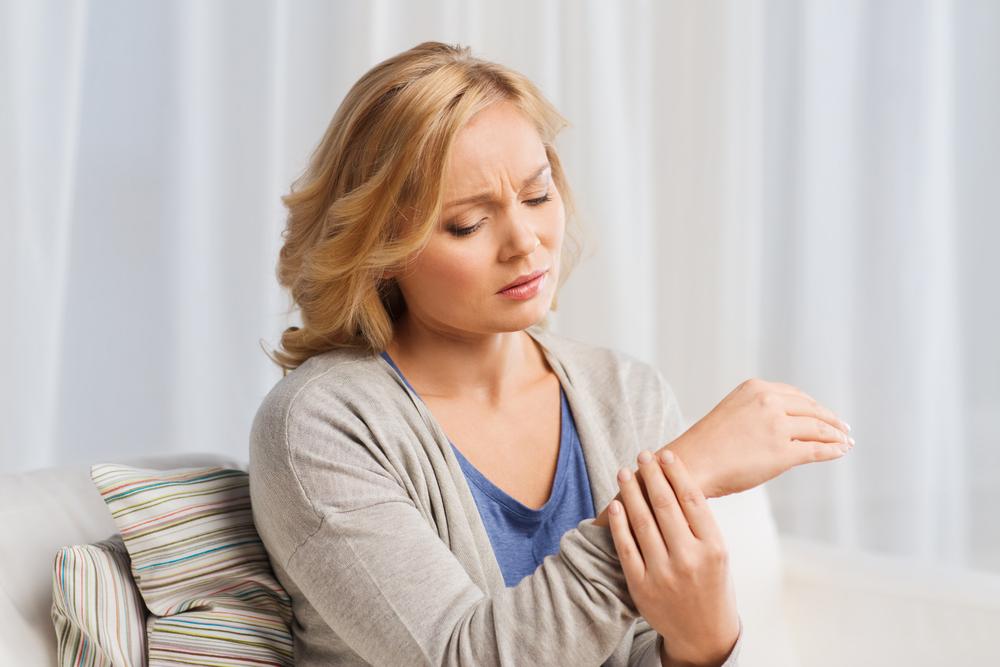 Genetic variant linked to arthritis may have helped humans survive