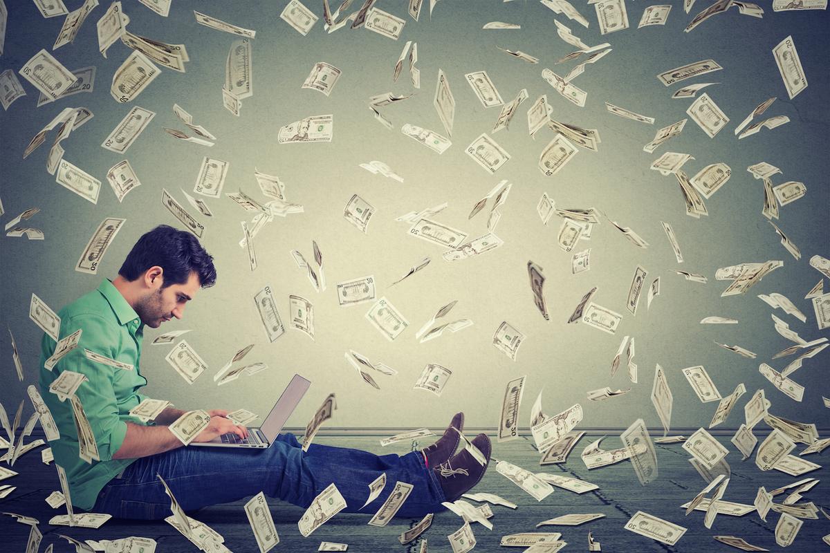 Money affects how you experience happiness