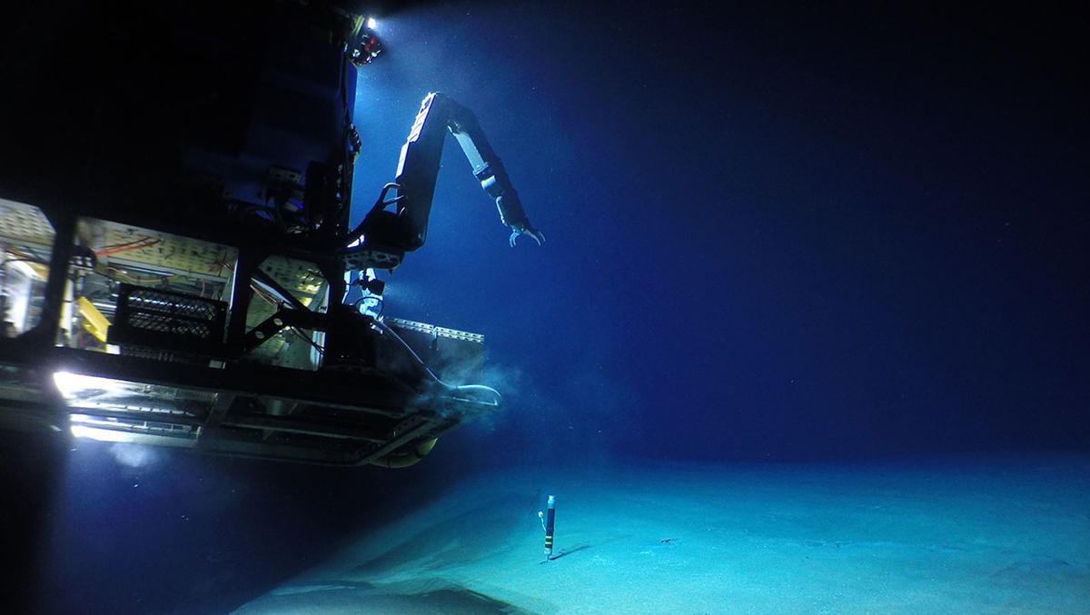 Deep-sea eruption of Havre volcano was largest in a century