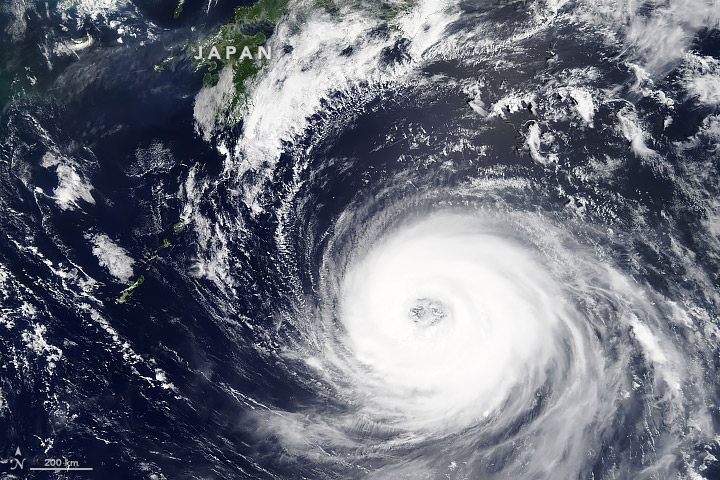 Typhoon Soulik heads toward Japan