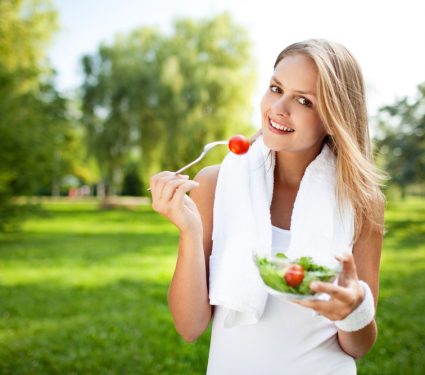 2018/09/woman-eating-exercise.jpg