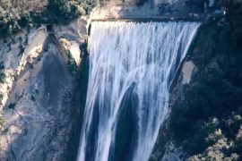 Satellites help locate Earth's water supplies