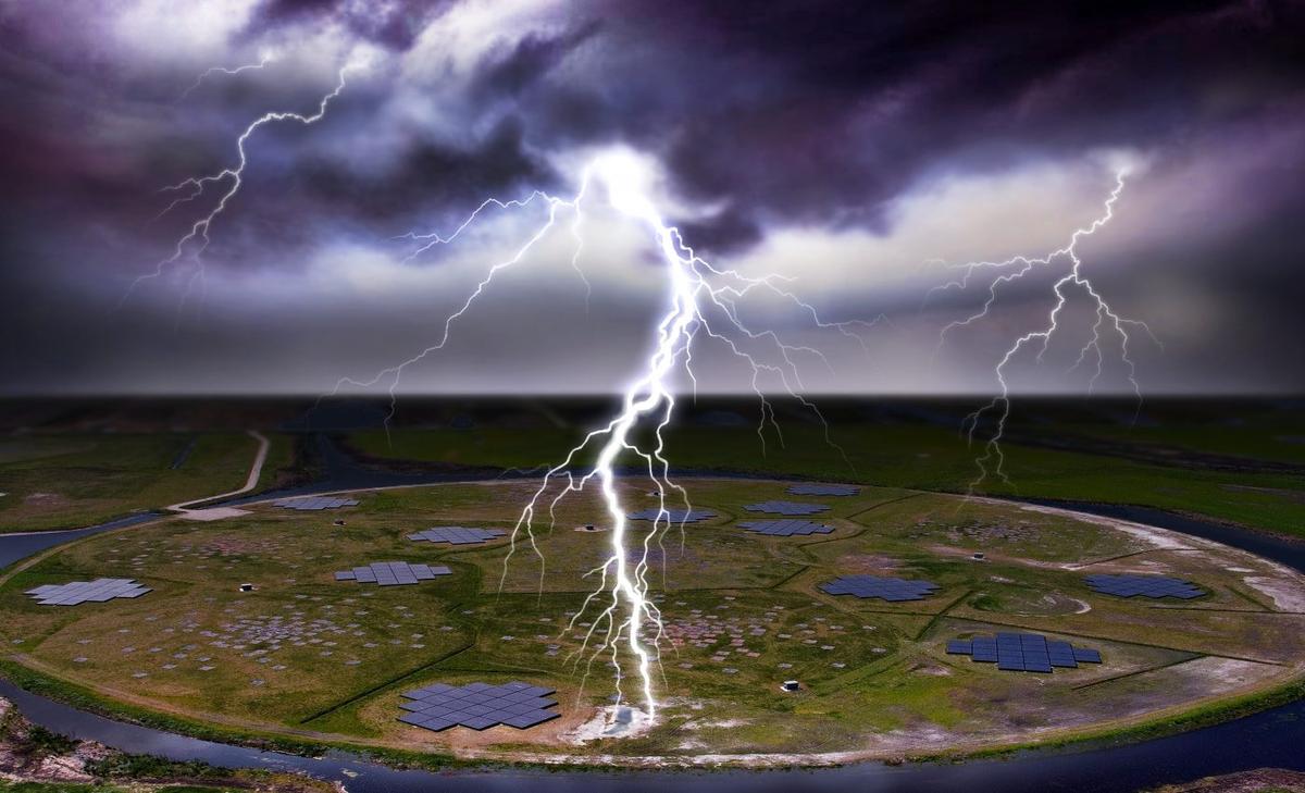 Why lightning really can strike twice