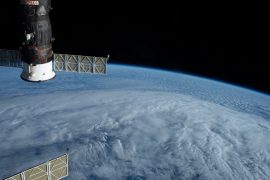 Cloudy skies from the Pacific to the Atlantic