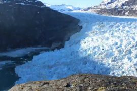 Timelapse of the Leconte Glacier during the summer