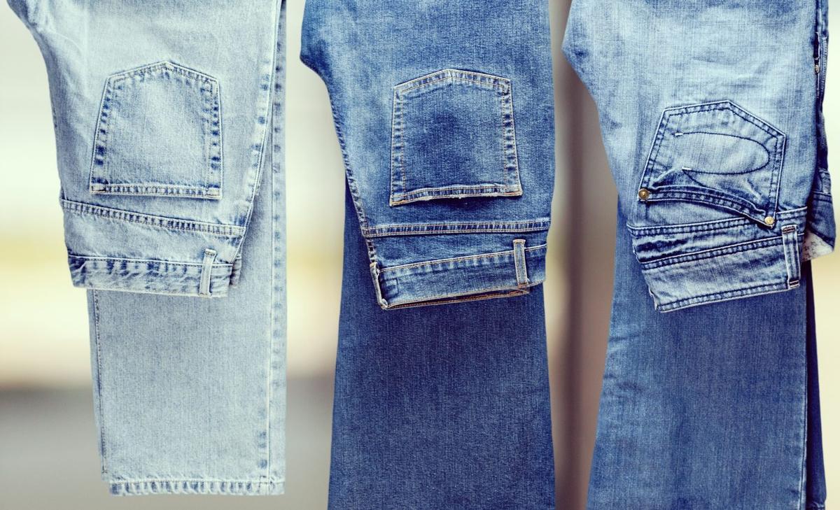 Microfibers from blue jeans found in remote regions of the Arctic