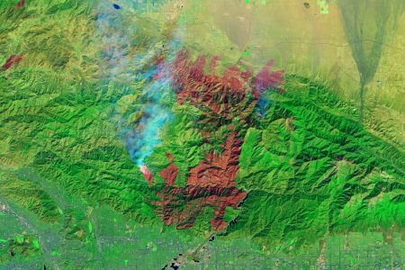 bobcatfire752_oli_2020265_lrg2.jpg