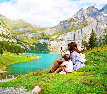 2020/12/family-nature_1medium.jpg