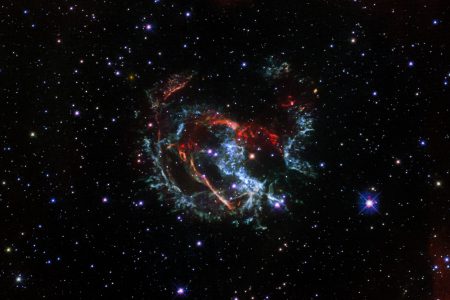 Hubble Captures the Supernova Remnant 1E 0102.2-7219
