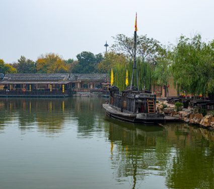 Shops,And,Passenger,Ships,On,The,Banks,Of,The,Royal