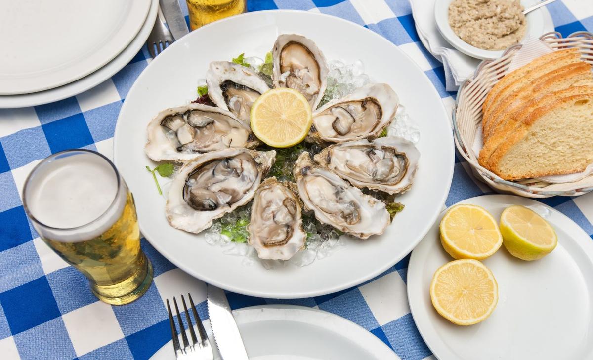 Oysters respond to stress by growing less meat on their shells