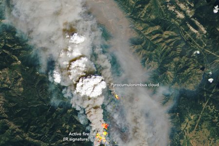 2021/07/bcfires_oli_2021181.jpg