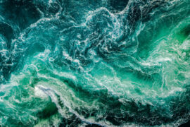 Waves,Of,Water,Of,The,River,And,The,Sea,Meet