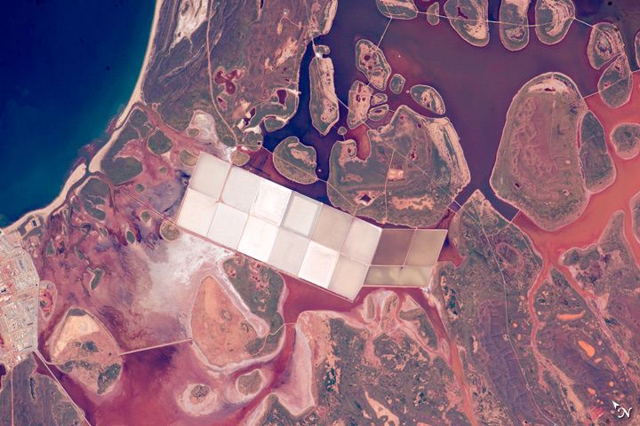 32. Salt ponds in Western Australia