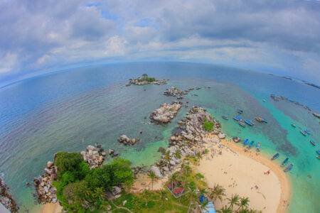 This,Photo,Was,Taken,At,The,Lighthouse,On,The,Island