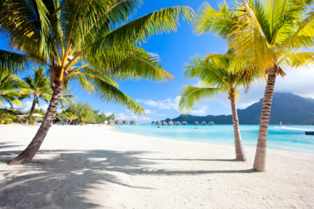 Beautiful,Beach,With,A,View,Of,Otemanu,Mountain,On,Bora