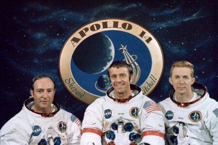 2021/09/Apollo14_crew_high_resolution.jpg