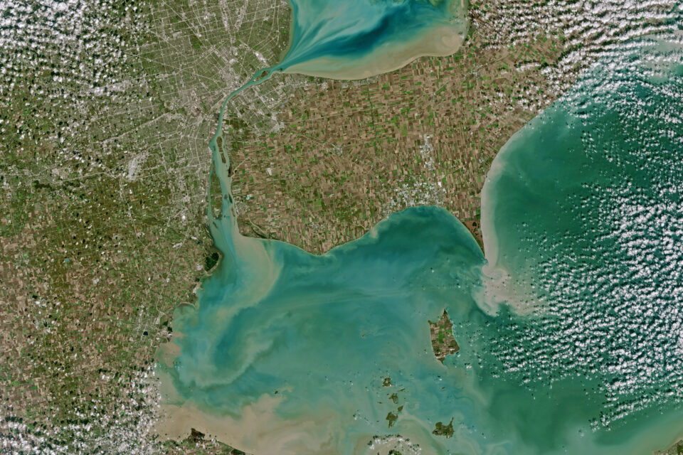 Landsat 9 captures Detroit, Michigan and Windsor, Ontario