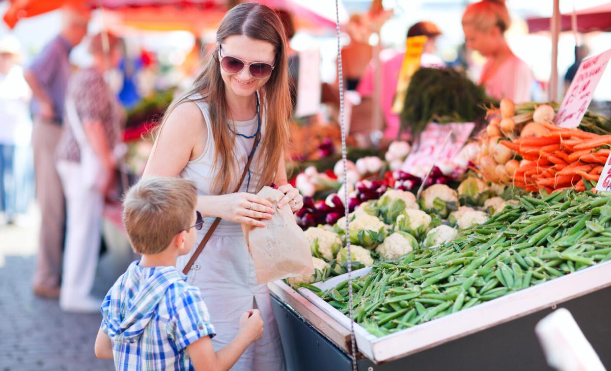 Urbanization does not always decrease food diversity
