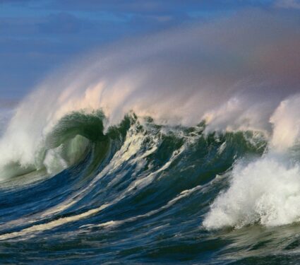 Tsunamis.jpg