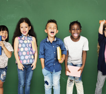 Group,Of,School,Kids,Reading,For,Education