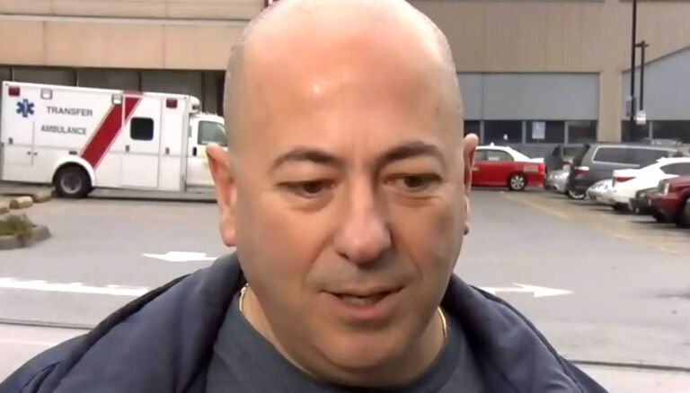 The importance of Annette’s phone