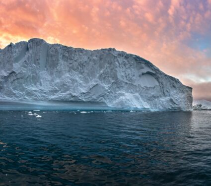 2022/01/Iceberg.jpg
