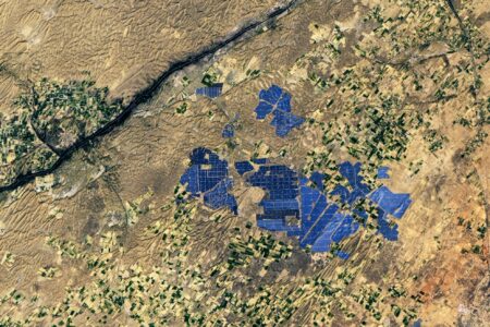 2022/02/bhadlasolarpark_oli_202226_lrg3.jpg