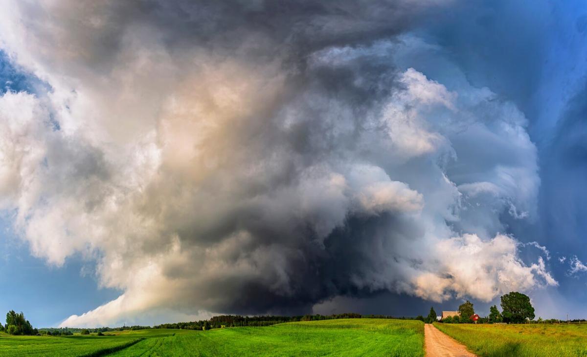 What are the risks of concurrent climate events?
